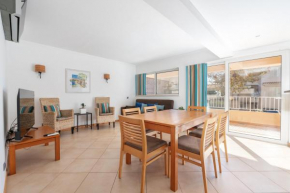 Comfortable Duplex Apartment with 2 bedrooms & 2 terrace 200 m away from the ocean